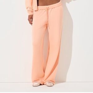 NWT SOLD OUT Skims French Terry Straight Leg Pant Cantaloupe Low Rise Size Small